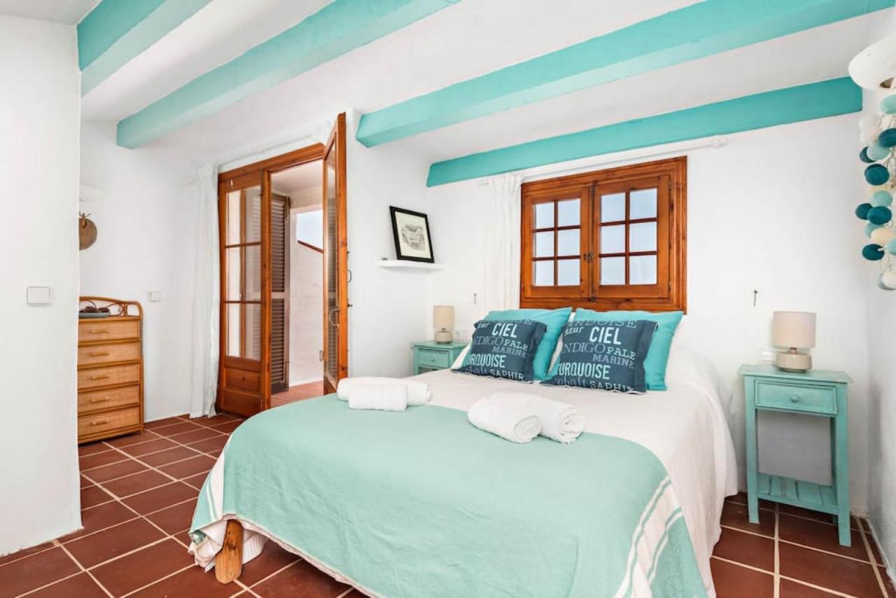 Sunset Tirant Apartment Fornells  Exterior photo